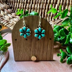 💥❤️💯Turquoise Flower Earrings